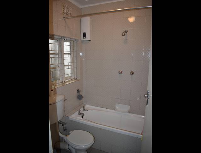 2 BEDROOM APARTMENT SOLD IN ROSEBANK